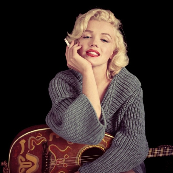 Meet your Posher, Kim - Picture 3 of 5